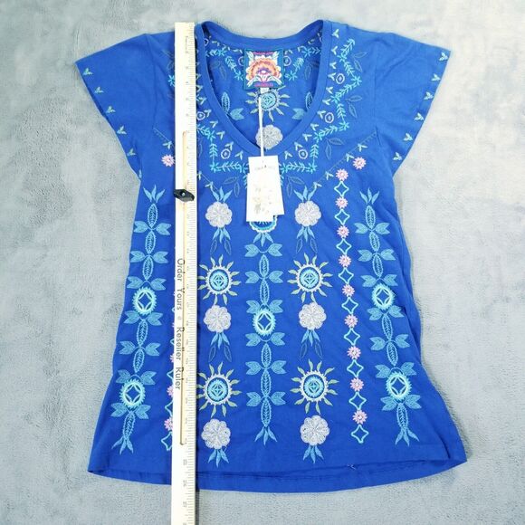 NEW Johnny Was Oriel Flutter Sleeve Tee Shirt Size XS Blue Embroidered Boho Chic - Picture 7 of 11
